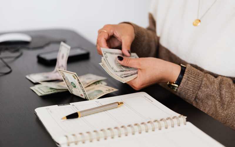 رفع توثیق سهام یعنی چه